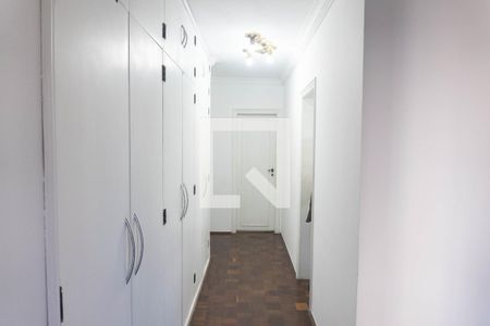 Apartamento à venda com 367m², 5 quartos e 3 vagas Apartamento à venda com 367m², 5 quartos e 3 vagassuite 3