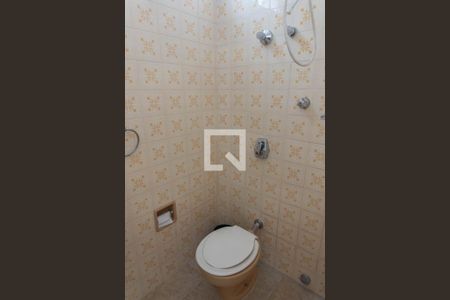 Apartamento à venda com 367m², 5 quartos e 3 vagas Apartamento à venda com 367m², 5 quartos e 3 vagasÁrea de Serviço