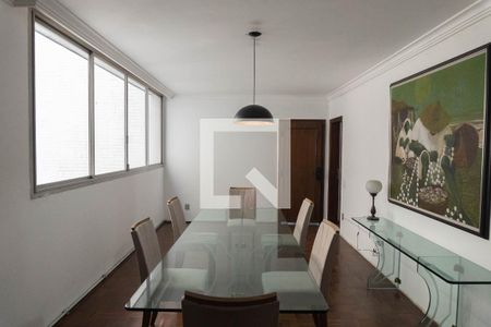 Apartamento à venda com 367m², 5 quartos e 3 vagas Apartamento à venda com 367m², 5 quartos e 3 vagasSala de Jantar
