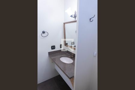 Apartamento à venda com 367m², 5 quartos e 3 vagas Apartamento à venda com 367m², 5 quartos e 3 vagasLavabo