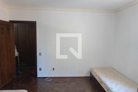 Apartamento à venda com 367m², 5 quartos e 3 vagas Apartamento à venda com 367m², 5 quartos e 3 vagasSuíte 2