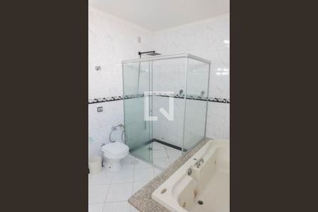 Apartamento à venda com 367m², 5 quartos e 3 vagas Apartamento à venda com 367m², 5 quartos e 3 vagasBanheiro da Suíte 3