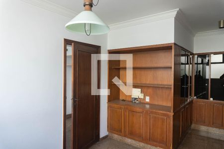 Apartamento à venda com 367m², 5 quartos e 3 vagas Apartamento à venda com 367m², 5 quartos e 3 vagasCozinha