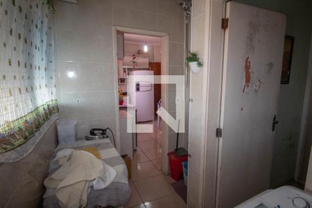Apartamento à venda com 77m², 2 quartos e 1 vagaÁrea de Serviço