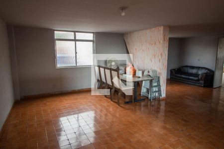 Apartamento à venda com 77m², 2 quartos e 1 vagaSalão de Festas