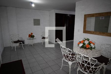 Apartamento à venda com 77m², 2 quartos e 1 vagaHall de entrada