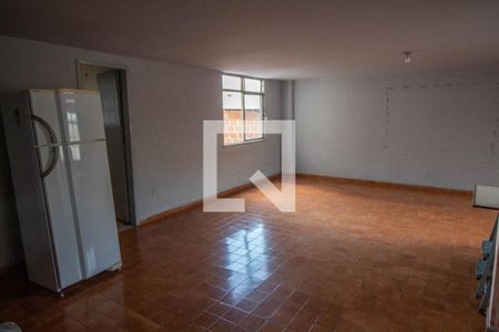 Apartamento à venda com 77m², 2 quartos e 1 vagaSalão de Festas