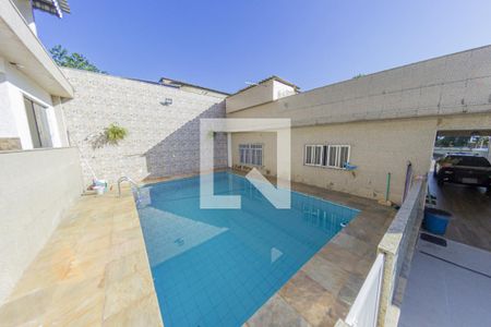 Casa para alugar com 800m², 4 quartos e 4 vagas Casa para alugar com 800m², 4 quartos e 4 vagasÁrea externa