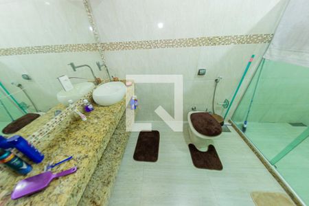 Casa para alugar com 800m², 4 quartos e 4 vagas Casa para alugar com 800m², 4 quartos e 4 vagasBanheiro da Suíte