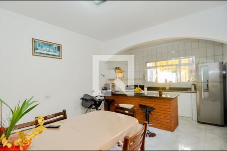 Casa à venda com 300m², 2 quartos e 3 vagasCozinha