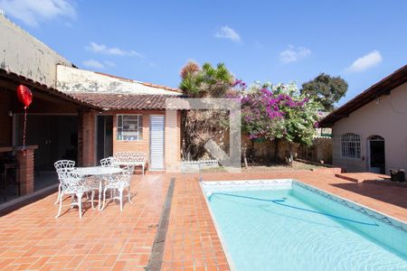 Casa à venda com 120m², 3 quartos e 3 vagasPiscina