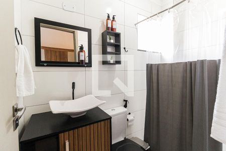 Apartamento para alugar com 37m², 1 quarto e sem vaga Apartamento para alugar com 37m², 1 quarto e sem vagaBanheiro da Suíte