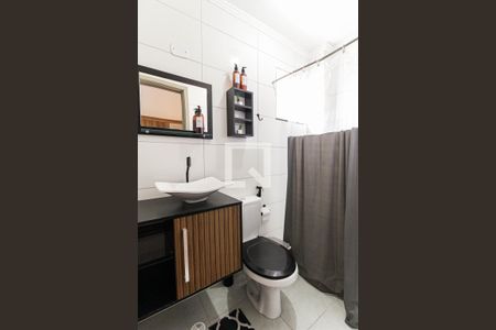 Apartamento para alugar com 37m², 1 quarto e sem vaga Apartamento para alugar com 37m², 1 quarto e sem vagaBanheiro da Suíte