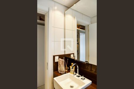 Apartamento para alugar com 66m², 2 quartos e 2 vagasBanheiro Social