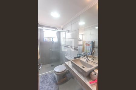 Apartamento à venda com 74m², 2 quartos e 2 vagas Apartamento à venda com 74m², 2 quartos e 2 vagasBanheiro social