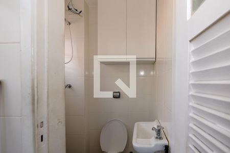 Apartamento à venda com 110m², 3 quartos e 2 vagas Apartamento à venda com 110m², 3 quartos e 2 vagasBanheiro de serviço
