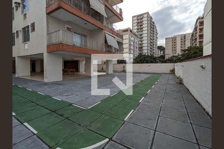 Apartamento à venda com 110m², 3 quartos e 2 vagas Apartamento à venda com 110m², 3 quartos e 2 vagasÁrea comum - Playground