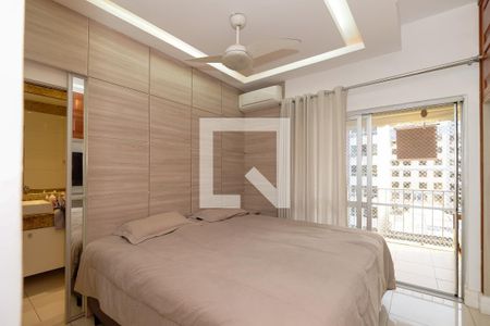 Apartamento à venda com 110m², 3 quartos e 2 vagas Apartamento à venda com 110m², 3 quartos e 2 vagasSuíte