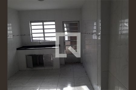 Casa à venda com 2 quartos, 80m² em Jardim Santa Cruz (Campo Grande), São Paulo