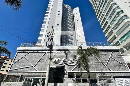 Apartamento para alugar com 80m², 2 quartos e 2 vagas Apartamento para alugar com 80m², 2 quartos e 2 vagasFachada