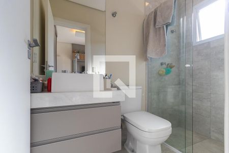 Casa de condomínio à venda com 200m², 3 quartos e 4 vagasBanheiro da suíte 3