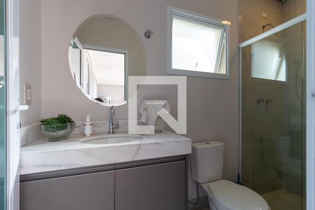 Casa de condomínio à venda com 200m², 3 quartos e 4 vagasBanheiro do espaço gourmet