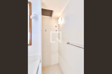 Studio para alugar com 56m², 1 quarto e sem vaga Studio para alugar com 56m², 1 quarto e sem vagaStudio banheiro