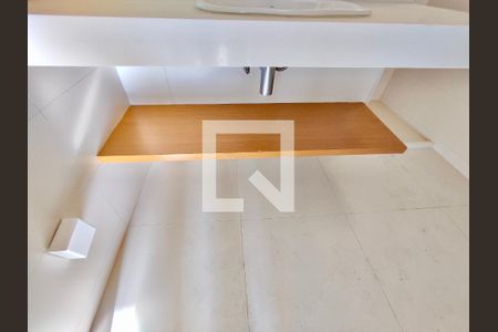 Studio para alugar com 56m², 1 quarto e sem vaga Studio para alugar com 56m², 1 quarto e sem vagaStudio banheiro