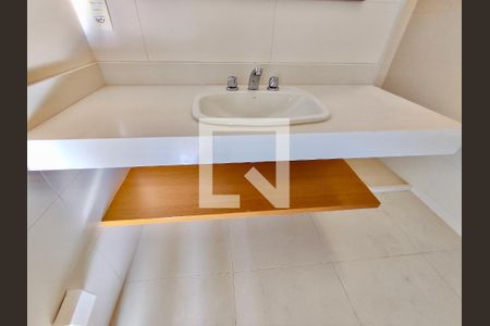 Studio para alugar com 56m², 1 quarto e sem vaga Studio para alugar com 56m², 1 quarto e sem vagaStudio banheiro