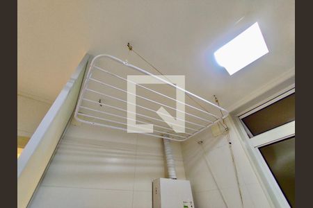 Studio para alugar com 56m², 1 quarto e sem vaga Studio para alugar com 56m², 1 quarto e sem vagaÁrea serviço