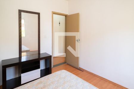 Quarto 1 de apartamento para alugar com 2 quartos, 48m² em Montanhão, São Bernardo do Campo