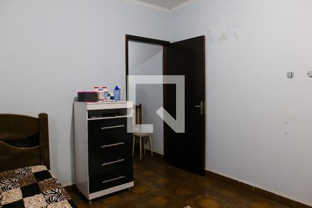 Casa à venda com 230m², 3 quartos e 2 vagas Casa à venda com 230m², 3 quartos e 2 vagasQuarto 2