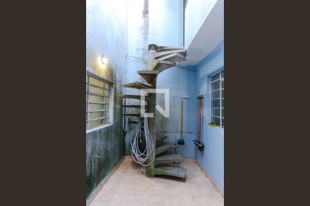 Casa à venda com 230m², 3 quartos e 2 vagas Casa à venda com 230m², 3 quartos e 2 vagasQuintal