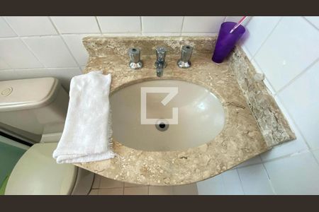 Apartamento à venda com 75m², 2 quartos e 2 vagasBanheiro - Suíte 