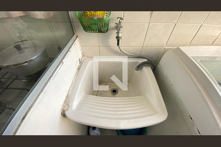 Apartamento à venda com 75m², 2 quartos e 2 vagasÁrea de Serviço