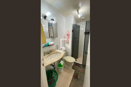 Apartamento à venda com 75m², 2 quartos e 2 vagasBanheiro 