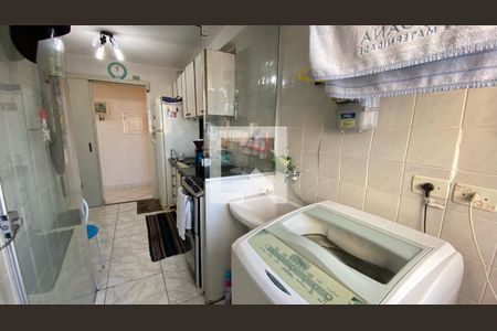 Apartamento à venda com 75m², 2 quartos e 2 vagasÁrea de Serviço