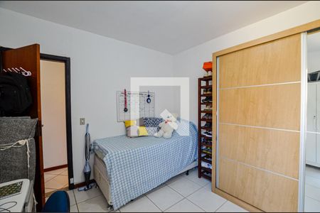 Quarto 2 de casa à venda com 3 quartos, 142m² em Piratininga, Niterói