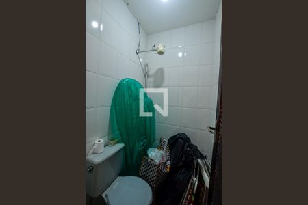 Casa à venda com 142m², 3 quartos e 2 vagas Casa à venda com 142m², 3 quartos e 2 vagasBanheiro de Serviço