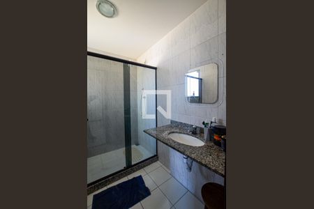 Casa à venda com 142m², 3 quartos e 2 vagas Casa à venda com 142m², 3 quartos e 2 vagasBanheiro Quarto 3