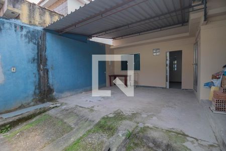 Casa de condomínio à venda com 120m², 3 quartos e 3 vagasQuintal e Garagem 