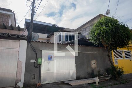 Casa de condomínio à venda com 120m², 3 quartos e 3 vagasFachada