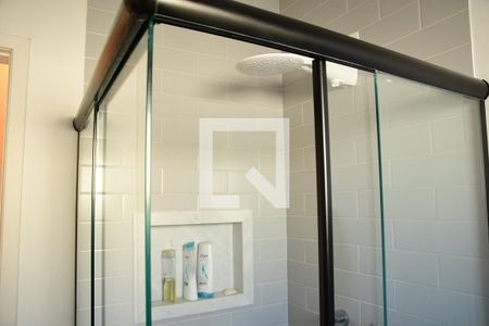 Casa de condomínio para alugar com 102m², 3 quartos e 2 vagasBanheiro da Suíte