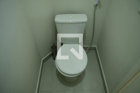 Lavabo de casa de condomínio para alugar com 3 quartos, 102m² em Paisagem Renoir, Cotia