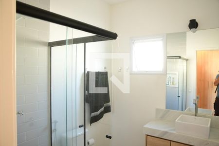 Casa de condomínio para alugar com 102m², 3 quartos e 2 vagasBanheiro da Suíte