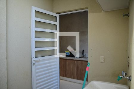 Casa de condomínio para alugar com 102m², 3 quartos e 2 vagasÁrea de Serviço