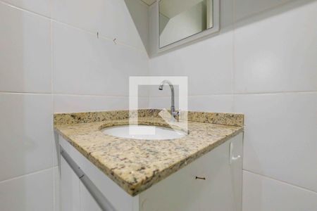 Banheiro de kitnet/studio para alugar com 1 quarto, 30m² em Recreio dos Bandeirantes, Rio de Janeiro
