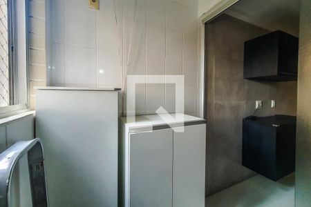 Apartamento à venda com 72m², 3 quartos e 1 vagaÁrea de Serviço
