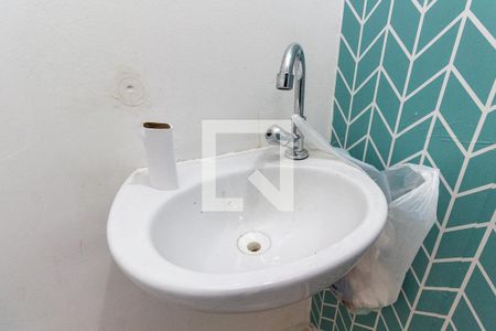 Casa de condomínio para alugar com 75m², 2 quartos e 1 vagaLavabo