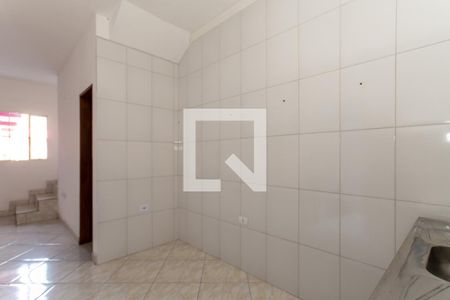 Cozinha de casa para alugar com 2 quartos, 50m² em Jardim Nova Cidade, Guarulhos